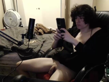 Nerdytwink69  23-05-2021